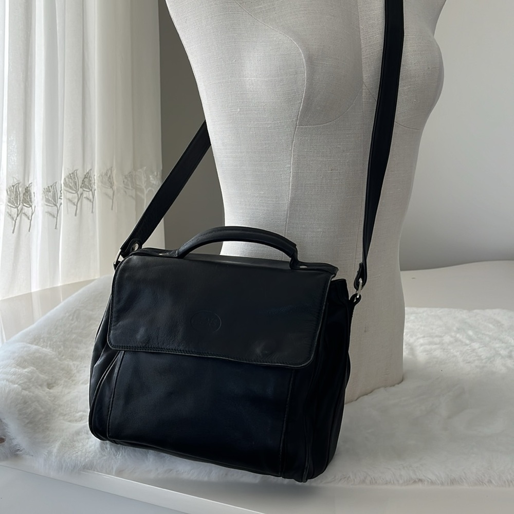 JBE leather crossbody purse